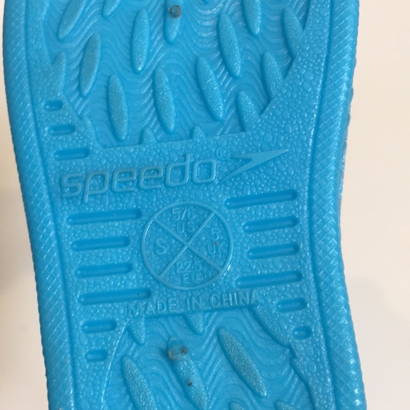 Speedo water shoes - Picture 4 of 5